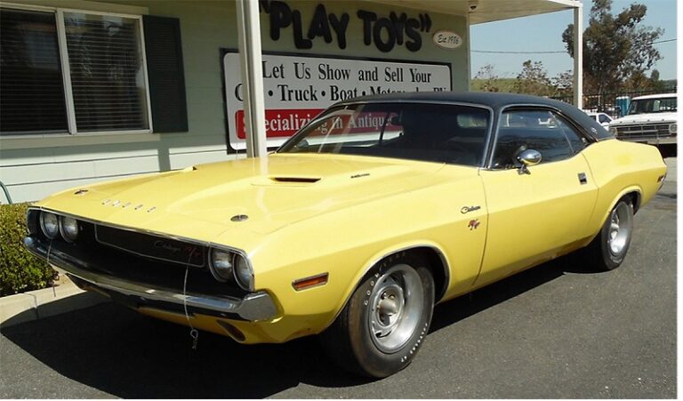 1970y Dodge Challenger R-T SE