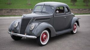 1937y Ford Model 78