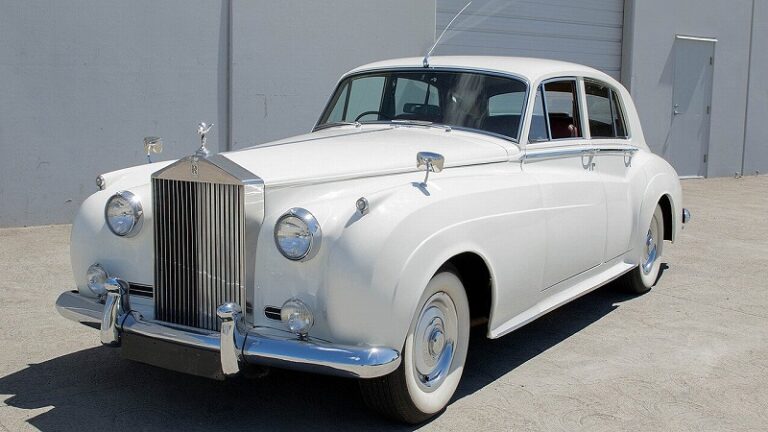 1961y Rolls-Royce Silver Cloud