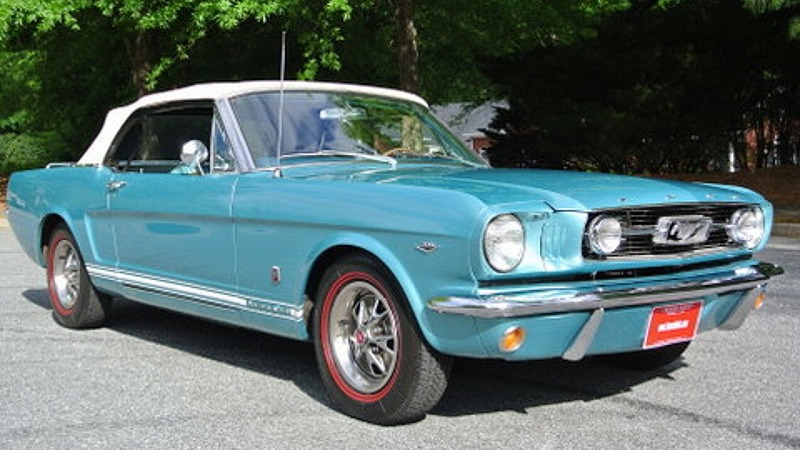1966y Ford Mustang