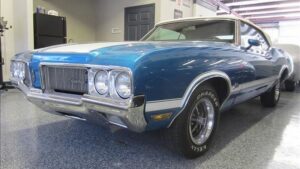 1970y Oldsmobile Cutlass
