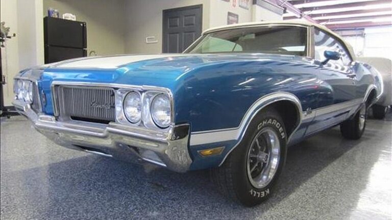 1970y Oldsmobile Cutlass