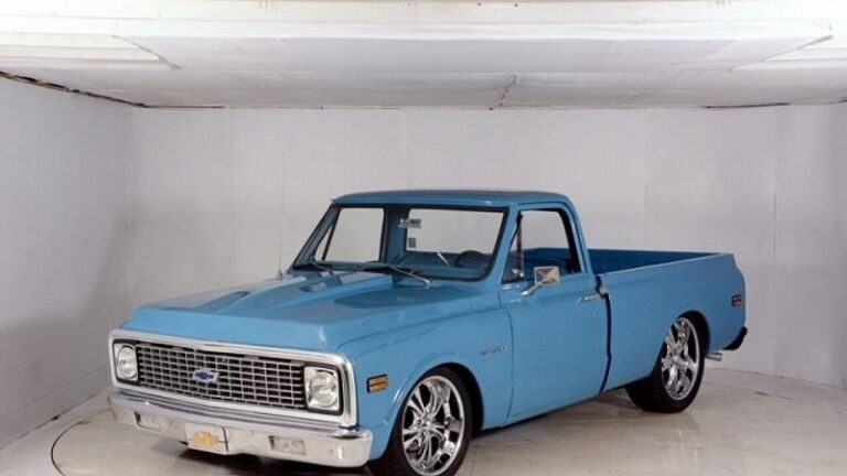 1972y Chevrolet C-K Trucks
