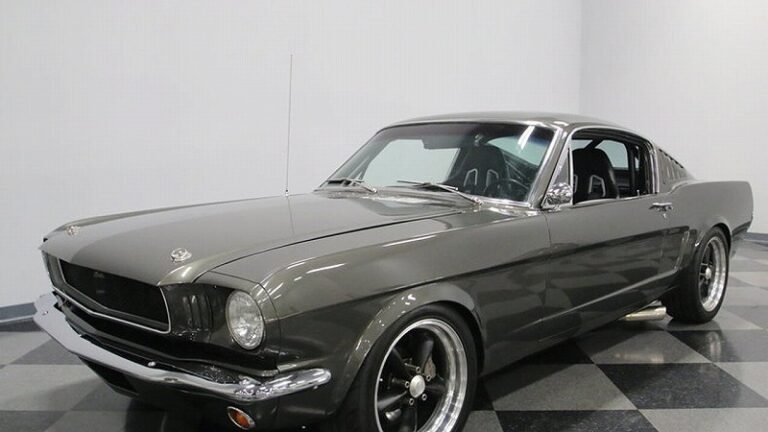 1965y Ford Mustang