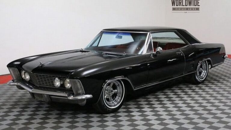 1963y Buick Riviera
