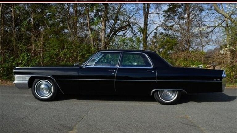 1965y Cadillac De Ville