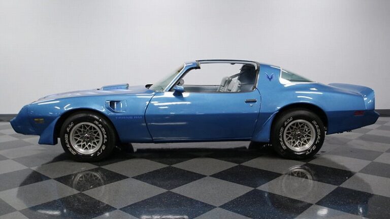 1979y Pontiac Firebird