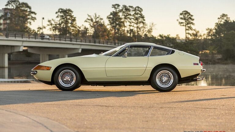 1971y Ferrari 365