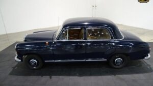 1959y Mercedes-Benz 190B