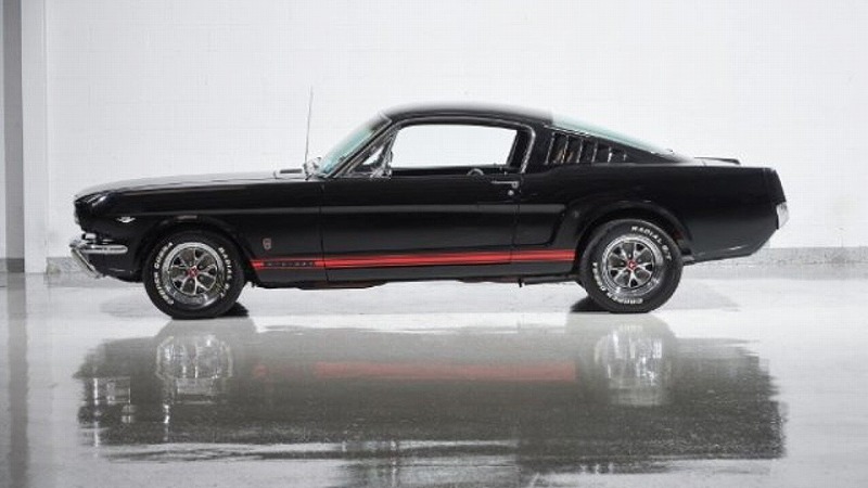 196y Ford Mustang GT