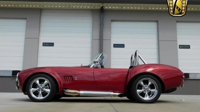 1965y AC Cobra