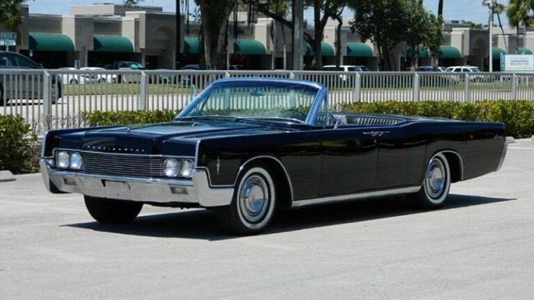 1966y Lincoln Continental