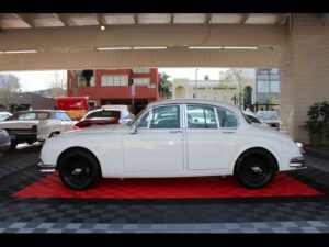 1962y Jaguar
