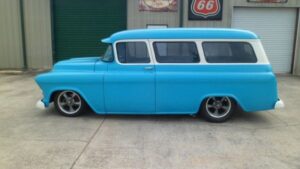 1957y Chevrolet Suburban