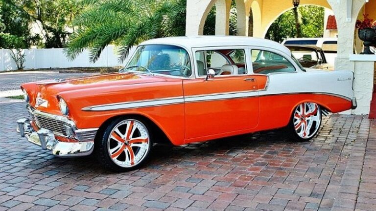 1956y Chevrolet 210