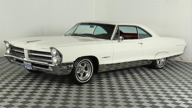 1965y Pontiac Bonneville