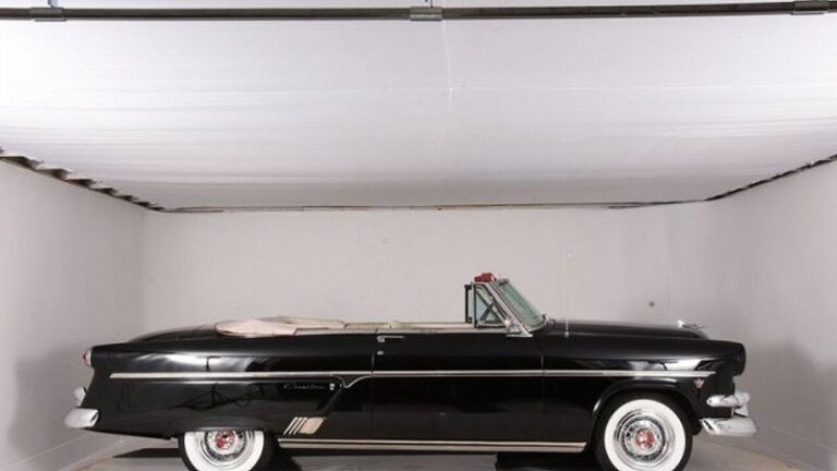 1954y Ford Crestline