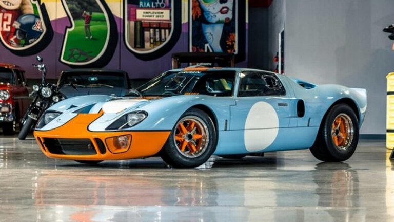 1965y Ford GT40
