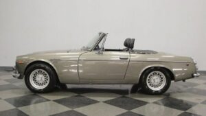 1969y Datsun 2000