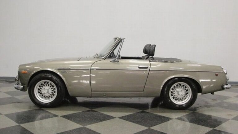 1969y Datsun 2000