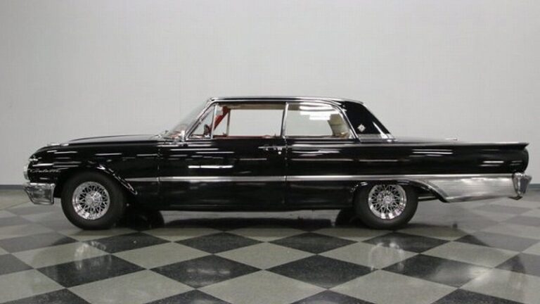 1961y Ford Galaxie