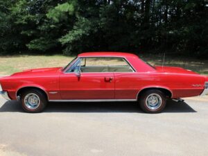 1965y Pontiac GTO