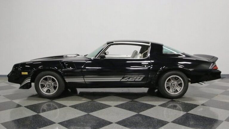 1980y Chevrolet Camaro