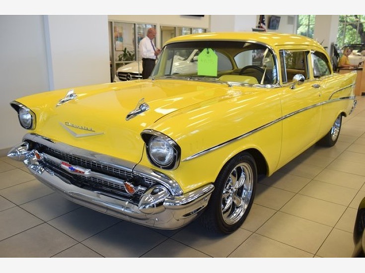 1957 CHEVROLET 210