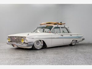 1961 CHEVROLET IMPALA