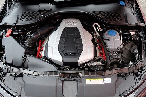 アウディ A6 アバント 3.0TFSI