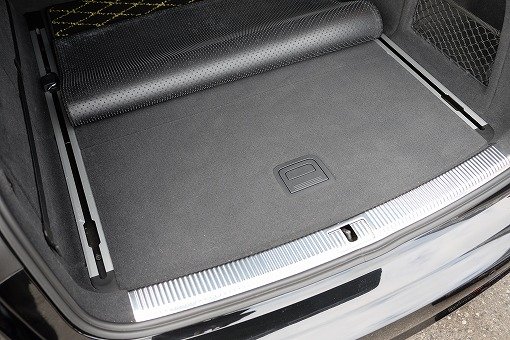 アウディ A6 アバント 3.0TFSI