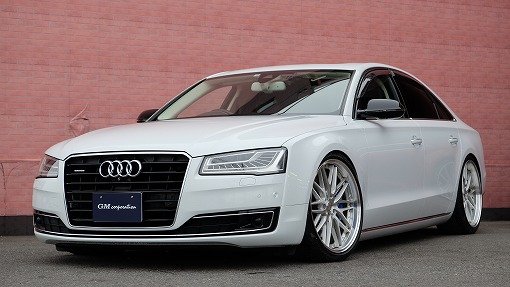 アウディ A8 4.0TFSI