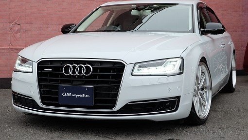 アウディ A8 4.0TFSI