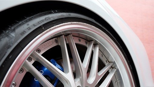アウディ A8 4.0TFSI