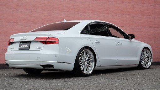 アウディ A8 4.0TFSI