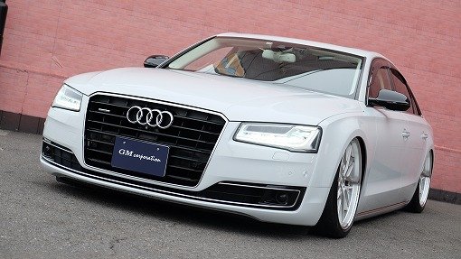 アウディ A8 4.0TFSI