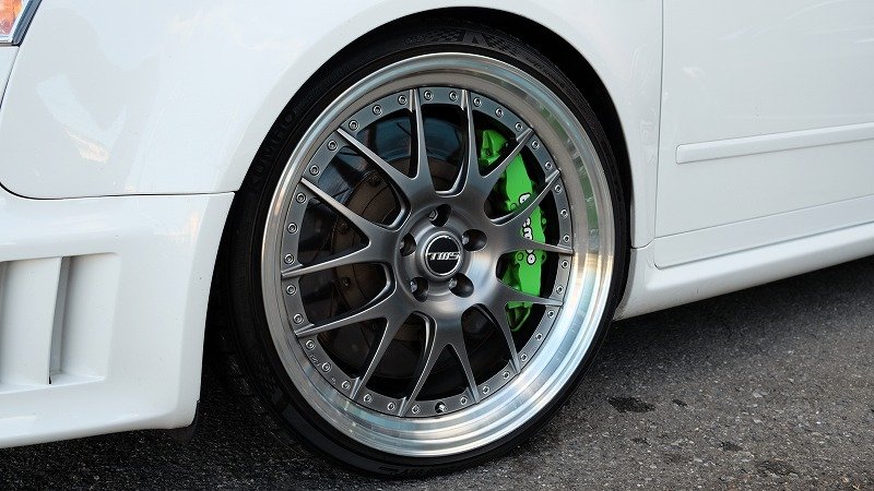 アウディ RS4 アバント ﾎﾜｲﾄｽﾀｲﾙLTD（2）