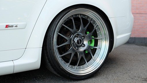 アウディ RS4 アバント ﾎﾜｲﾄｽﾀｲﾙLTD