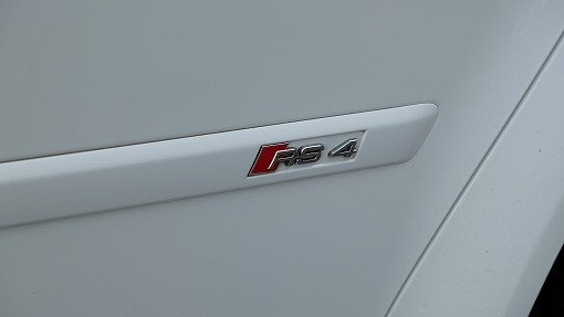 アウディ RS4 アバント ﾎﾜｲﾄｽﾀｲﾙLTD