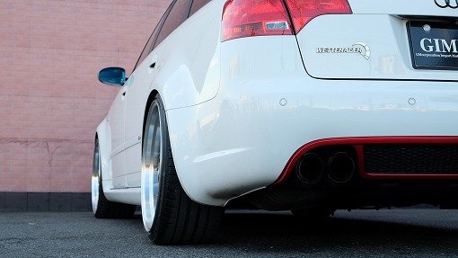 アウディ RS4 アバント ﾎﾜｲﾄｽﾀｲﾙLTD