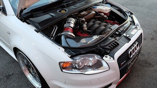 アウディ RS4 アバント ﾎﾜｲﾄｽﾀｲﾙLTD