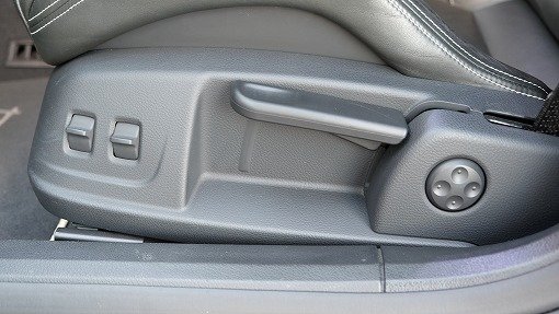 アウディ RS4 アバント ﾎﾜｲﾄｽﾀｲﾙLTD
