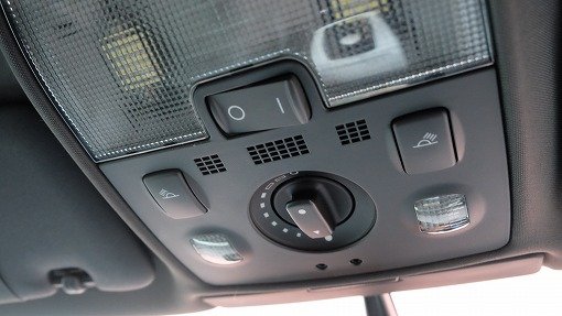 アウディ RS4 アバント ﾎﾜｲﾄｽﾀｲﾙLTD
