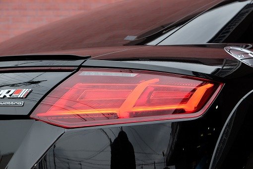 アウディ TT 2.0TFSI クワトロ