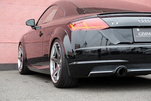 アウディ TT 2.0TFSI クワトロ