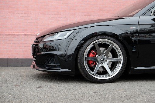 アウディ TT 2.0TFSI クワトロ