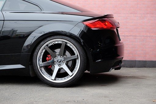 アウディ TT 2.0TFSI クワトロ