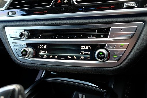 BMW 740Li Mスポーツ