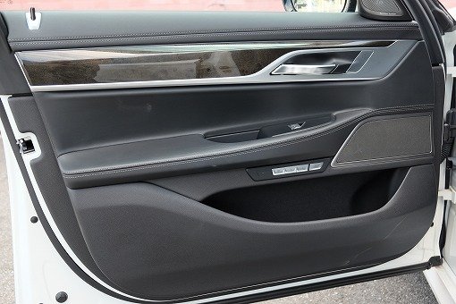 BMW 740Li Mスポーツ