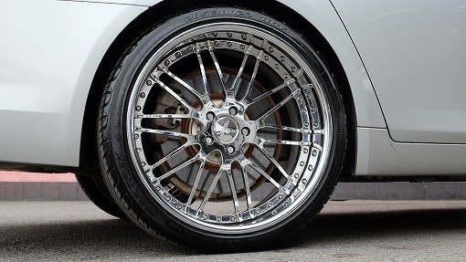 BMW 750Li （F02後期）
